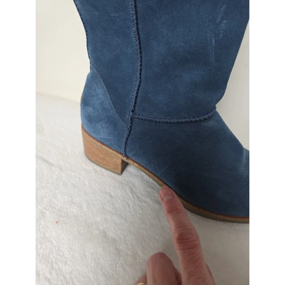 UGG Womens Cyrindra‎ Boot Size 9 Blue Suede Slouch Pull On Bootie Low Block Heel